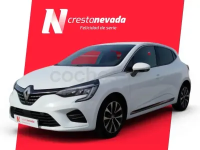 Usado Renault Clio V Techno 90 CV (66 kW) 2023 Blanco Berlina