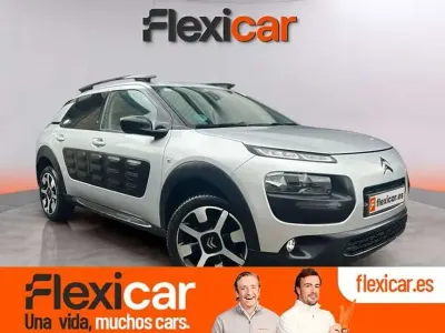 Usado Citroën C4 Cactus Shine 99 HP (72 kW) 2016 Cinzento Citadino