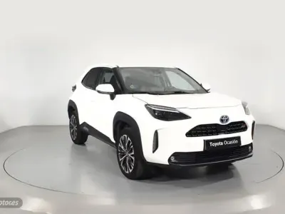 Usado Toyota Yaris Cross Style 116 CV (85 kW) 2022 Blanco SUV