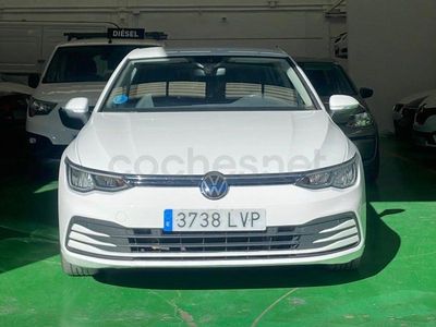 Usado VW Golf VIII 110 CV (80 kW) 2022 Blanco Berlina