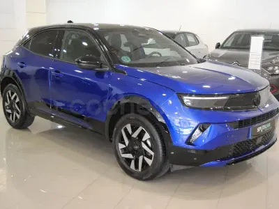 Usado Opel Mokka 136 CV (100 kW) 2025 Azul SUV