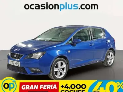 Usado Seat Ibiza Style 105 CV (77 kW) 2013 Azul Utilitario