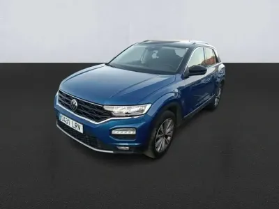 Usado VW T-Roc Advance 116 CV (85 kW) 2021 Azul SUV