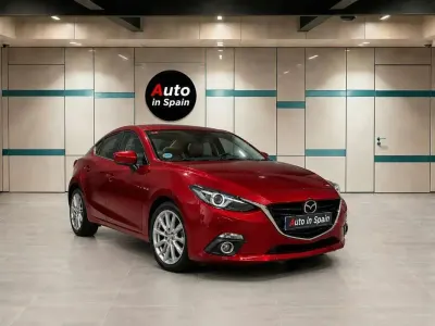 Usado Mazda 3 Luxury 165 CV (121 kW) 2014 Rojo Utilitario