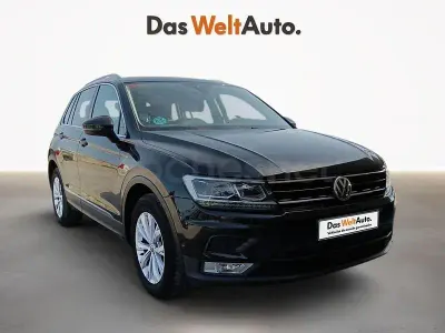 Usado VW Tiguan Advance 150 CV (110 kW) 2017 Negro SUV