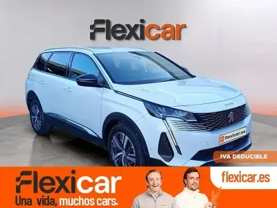 Usado Peugeot 5008 Allure 130 CV (95 kW) 2023 Blanco SUV