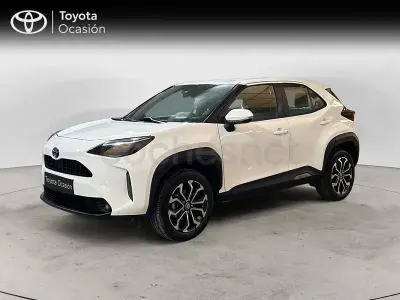 Usado Toyota Yaris Cross Active 116 CV (85 kW) 2022 Blanco SUV