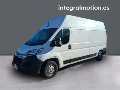 Usado Citroën Jumper 140 CV (102 kW) 2023 Blanco Monovolumen