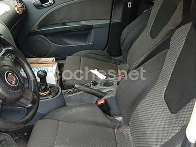 Usado Seat Leon Sport 105 CV (77 kW) 2007 Azul Berlina