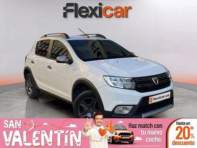 Usado Dacia Sandero Stepway 90 CV (66 kW) 2017 Blanco