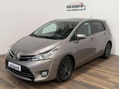 Usado Toyota Verso Advance 112 CV (82 kW) 2015 Marrón Monovolumen