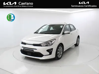 Usado Kia Rio 101 CV (74 kW) 2022 Blanco Utilitario