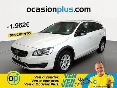 Begagnad Volvo V60 CC Kinetic 150 HK (110 kW) 2017 Vit Kombi
