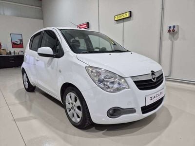 Blanco Usado 2009 Opel Agila Enjoy Utilitario | 4500 €