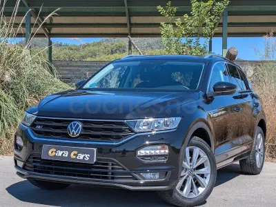 Usado VW T-Roc Advance 110 CV (80 kW) 2022 Negro SUV