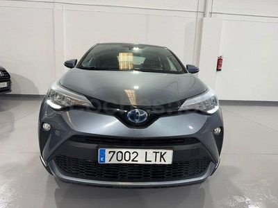Usado Toyota C-HR Active 122 CV (89 kW) 2021 Gris / plata SUV