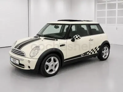 Usado Mini Cooper 116 CV (85 kW) 2007 Blanco Utilitario