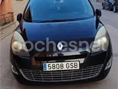 Usado Renault Grand Scénic II Dynamique 105 CV (77 kW) 2009 Negro Monovolumen
