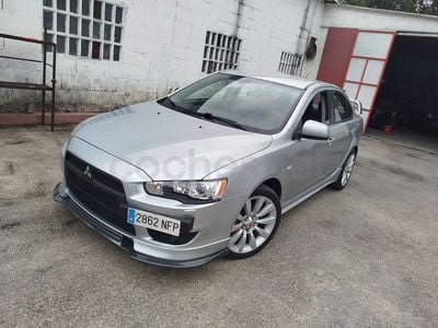 Usado Mitsubishi Lancer Sportback Invite 140 CV (102 kW) 2008 Gris / plata Berlina
