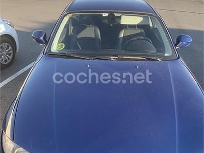Usado BMW 116 115 HP (84 kW) 2011 Azul Citadino