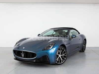 Azul Nuevo 2025 Maserati GranCabrio Descapotable | 231.100 €