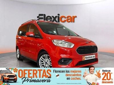 Usado Ford Tourneo Courier Trend 100 CV (73 kW) 2019 Rojo Monovolumen