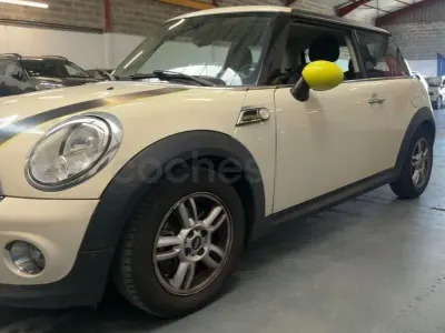 Usado Mini ONE 75 CV (55 kW) 2014 Beige Utilitario
