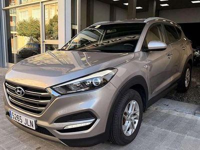 Usado Hyundai Tucson 114 CV (83 kW) 2016 Beige SUV
