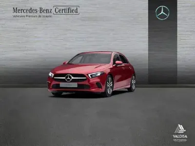 Usado Mercedes A200 Progressive 163 CV (119 kW) 2022 Manufaktur rojo patagonia