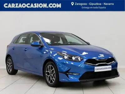 Usado Kia Ceed 120 CV (88 kW) 2022 Azul Utilitario