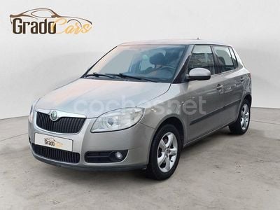Beige Usado 2009 Skoda Fabia Sport Berlina | 5999 € (Un poco caro)