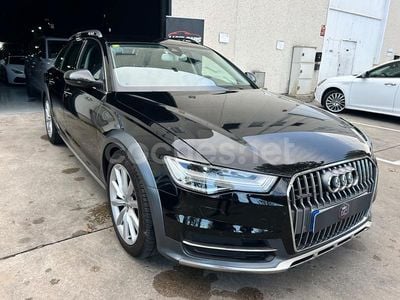 Usado Audi A6 Allroad Premium 272 CV (200 kW) 2018 Azul Familiar