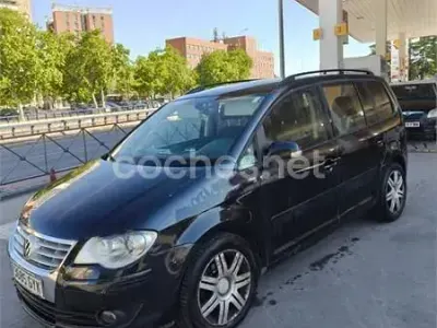 Usado VW Touran 140 CV (102 kW) 2007 Negro Monovolumen