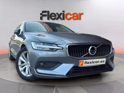 Usado Volvo V60 Momentum 150 CV (110 kW) 2020 Gris Familiar
