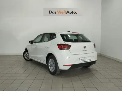 Usado Seat Ibiza Style 116 CV (85 kW) 2024 Blanco Utilitario