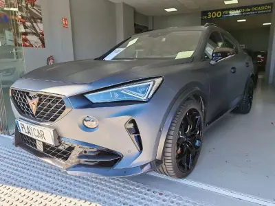 Usado Cupra Formentor VZ 390 CV (286 kW) 2023 Gris SUV