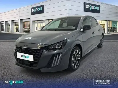 Usado Peugeot 208 Allure 110 CV (80 kW) 2025 Gris Utilitario