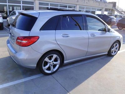 Plateado Usado 2013 Mercedes B180 Monovolumen | 12.975 € (Buen precio)