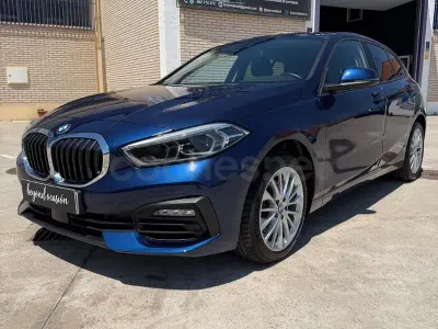 Usado BMW 118 Comfort Edition 140 CV (102 kW) 2020 Azul Berlina