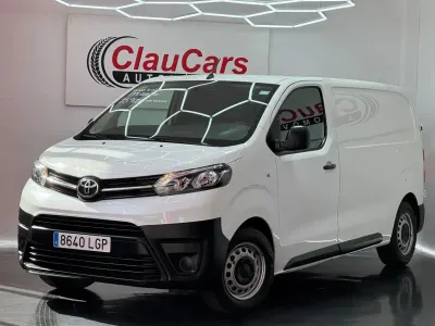 Usado Toyota Proace Business Edition 120 CV (88 kW) 2020 Blanco Monovolumen