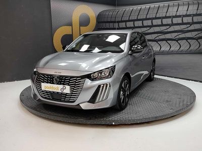 Gris / plata Usado 2025 Peugeot 208 Allure Utilitario | 16.300 € (Precio justo)