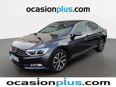 Usado VW Passat Advance 150 CV (110 kW) 2020 Gris Berlina