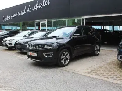 Usado Jeep Compass Limited 140 CV (102 kW) 2020 Negro SUV