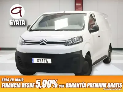 Usado Citroën Jumpy 100 kW (136 CV) 2022 Blanco Monovolumen