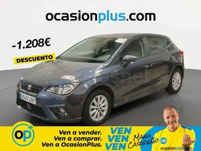 Usado Seat Ibiza Style 110 CV (80 kW) 2021 Gris / plata Utilitario