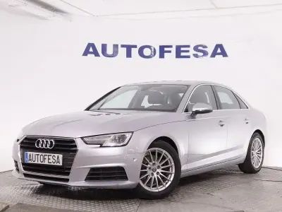 Usado Audi A4 150 HP (110 kW) 2018 Prateado Sedan