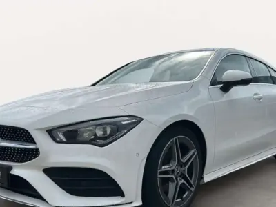 Usado Mercedes CLA200 Shooting Brake 150 CV (110 kW) 2020 Blanco Familiar