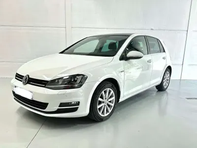Usado VW Golf VII Edition 109 CV (80 kW) 2015 Blanco Utilitario