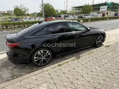 Usado Audi A5 204 CV (150 kW) 2025 Negro Berlina