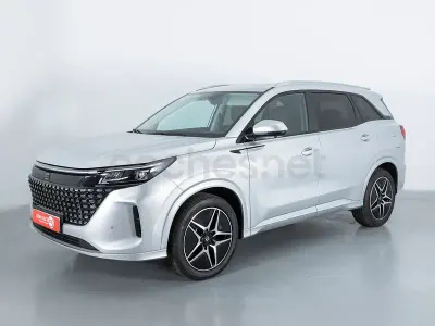 Nuevo DFSK E5 217 CV (159 kW) 2026 Gris / plata SUV